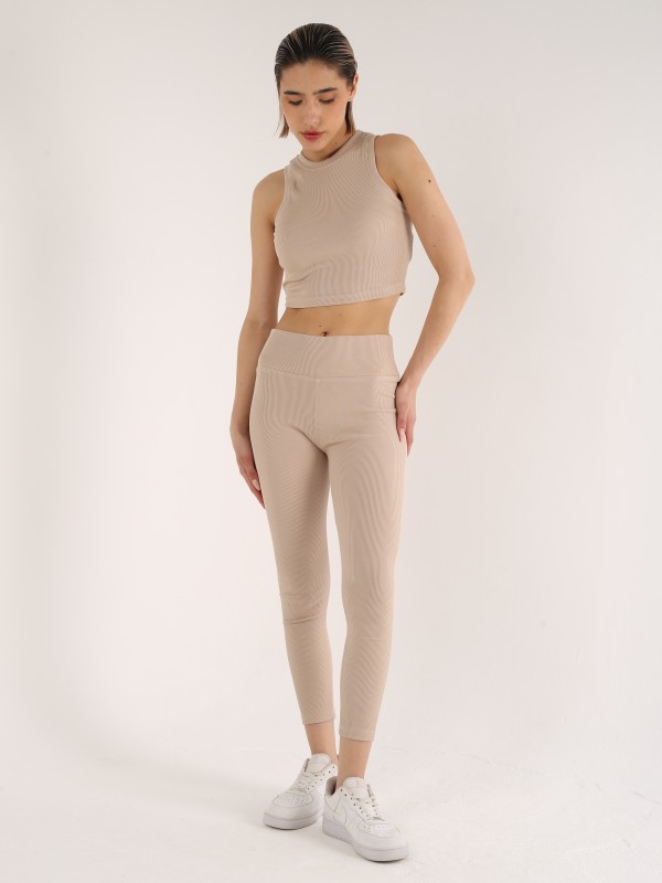 Женский комплект "Nude Balance" — топ и леггинсы