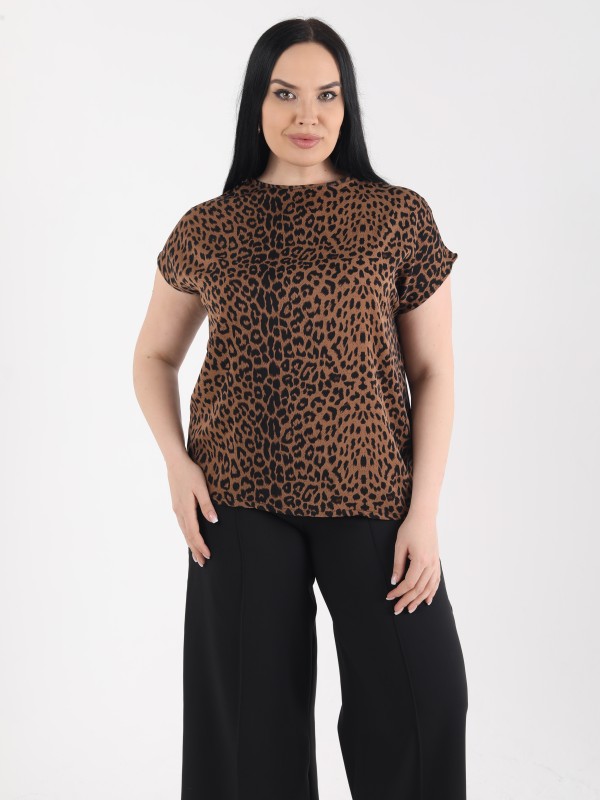 Женская блуза с леопардовым принтом — акцентный элемент гардероба